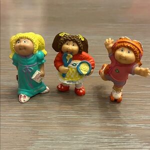 Vintage Cabbage Patch Mini Figures Set